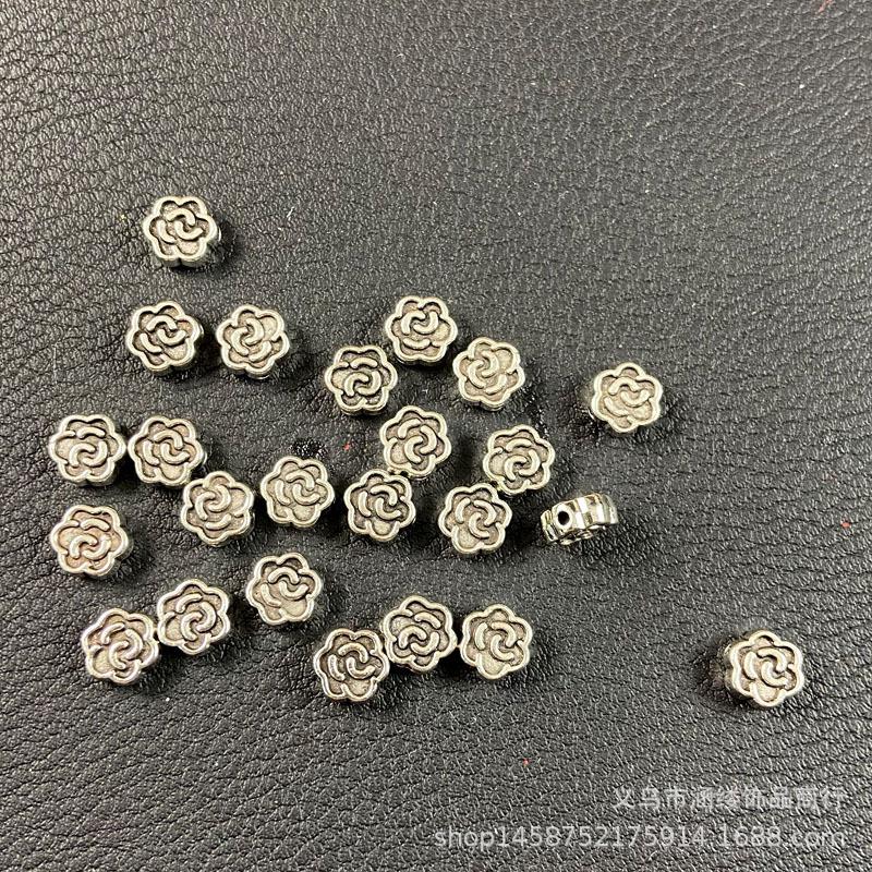 批发藏银滴油小花朵 五瓣梅穿孔配珠藏银灯笼珠 隔珠百搭饰品配