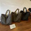 Bolso de lona de gran capacidad para mujer 2026 bolso de mano de color caramelo para mujer bolso de hombro moderno urbano simple para el día a día