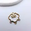 Ouro Cobre Banhado Preservador de Cor Múltiplo Pendurado Nuvem Auspiciosa Floco de Neve Poroso Etiqueta DIY Estilo Antigo Grampo de Cabelo Pingente de Borla Material de Pingente