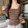 8061 Camiseta de Manga Larga con Botones, Cuello en U, Bloques de Color a Rayas Retro Estilo Coreano para Mujer, Top Base Adelgazante de Principios de Otoño