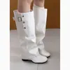 Botas blancas de estilo británico hasta la rodilla con tacón grueso, botas largas para mujer, nuevo modelo otoño 2026, botas que aumentan la altura y estilizan, de longitud hasta la pantorrilla