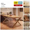 Mesa de comedor estilo mediados de siglo, madera maciza, diseñada para eliminar la necesidad de una sala de estar separada, una mesa larga grande e integrada que también puede servir como escritorio o banco de trabajo, un nuevo modelo para uso doméstico