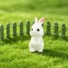 Micro-paisaje creativo linda figurita de animal conejito decoración accesorio mini adorno de resina para escritorio