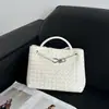 Bolsa Tote Tecida Exclusiva de Couro Bovino Transfronteiriça Grande Capacidade Bolsa para o Dia a Dia Bolsa de Mão Ombro Transversal de Couro Genuíno de Alta Qualidade para Mulheres