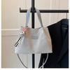 Bolsos de Alta Gama para Mujer 2025 Nuevo Bolso de Hombro de Moda Trendy, Bolso de Axila, Bolso Tote, Versátil Bolso Balde Retro