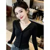 OEM2026 Outono Novo Estilo Coreano Moda Design Elegante Slim Fit Gola V Torcido Manga Longa Suéter de Malha