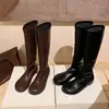 Botas altas de moda para mujer estilo Grape Mom, con plataforma interior de 4 cm, punta de mango, hasta la rodilla, botas largas ajustadas