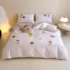 Roupa de Cama Divertida Infantil Algodão de Fibra Longa Escovado Conjunto de Três ou Quatro Peças Outono e Inverno Quente Conjunto 100% Algodão Roupa de Cama 1,2m Não Esfria na Pele