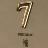 Placas de porta com letras 3D maciças de aço inoxidável feitas sob medida com designações numéricas, latão 3D escovado de precisão.