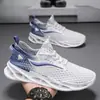 Sapatos Masculinos Novo Estilo Malha Respirável Casuais Finos Confortáveis Leves para Exterior Esportivos Vazados Tendência Versátil Sapatos Masculinos