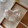 Exquisita y Linda Pinza para el Cabello con Lazo de Organza, Pinza de Resorte de Perlas de Alta Gama Multicapa