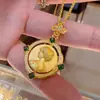Pendente rainha cravejado com micro-grãos de ouro de areia do Vietnã para mulheres, moda de luxo, senso de alta qualidade, pingente coringa feminino, colar, atacado