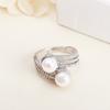 Anillo de diseño de nicho estilo ins, ligero, de lujo, con perla de agua dulce, anillo abierto para mujer, joyería al por mayor