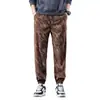Calça Casual Masculina Nova, Tendência Outono e Inverno, Solta, Confortável, com Caimento Suave, Jogger Esportivo com Forro de Lã