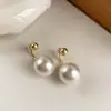 Brincos de Pérola Simples e Versáteis Estilo Retrô Francês para Mulheres com um Toque de Luxo, um Acessório de Brinco de Pérola Versátil para Usar de Duas Formas