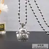Explosiones en Vivo Estilo Étnico Corre en el Tiempo Cadena de Lana de Flor Collar Largo Plata de Xizang Candado de Larga Vida Colgante de la Riqueza del Cuarteto