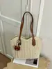 Bolso de paja con borla y pajarita, nuevo bolso tejido de paja, bolso de playa para vacaciones, bolso de hombro versátil, bolso tote de verano para el día a día