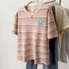 Playera Popular de Verano 2025 Rosa a Rayas de Manga Corta para Mujer con un Diseño Único, Lote Pequeño, Nuevo Top Hombro Derecho