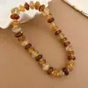 Collar Redondo de Acrílico con Degradado Color Dopamina, Cadena para Clavícula de Lujo Ligero de Nicho, Joyería Retro de Gama Alta Europea y Americana