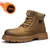 Novo estilo de comércio exterior, botas de trabalho de cano alto com zíperes laterais, forradas de fleece para homens, estilo britânico, que aumentam a altura, de cano médio, quentes e botas de neve