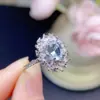 Venta al por mayor de fábrica explosiones anillo natural de acuamarina incrustación de plata S925 piedra principal 5x 7 venta caliente en Europa y Estados Unidos una generación de cabello