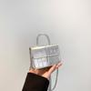 Bolso Transfronterizo para Mujer Nuevo Patentado Indentado Cuero de Gin Gin Mini Pequeño Cuadrado Bolso de Mano para Niña Bolso Cruzado con Cadena Sobre Rojo
