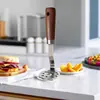 Machacador de Papas de Acero Inoxidable con Soporte y Mango de Nogal, Adecuado para Comida de Bebé, Se Puede Colgar, Gadget de Cocina