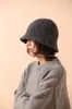 Nuevo Sombrero de Pescador de Lana Trenzada para Otoño e Invierno para Mujer, Sombrero de Cubo Cálido y Elegante, Diseño Simple que Hace que la Cara se Vea Más Pequeña, Gorro de Punto