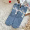 Calcetines que no sueltan pelusa para mujer, Calcetines de terciopelo de coral para otoño e invierno, Calcetines lindos con diseño de oso de dibujos animados hasta la pantorrilla, Calcetines para dormir, Calcetines cálidos, Calcetines para el suelo