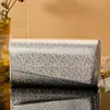 Bolsas de Noche de Lujo Cuidadosamente Seleccionadas con Gran Capacidad, Patrón de Puntos Metálicos, Adorno Metálico, Cadena Versátil para Clutch y Bolsos de Noche con Correa para el Hombro