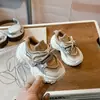 Zapatillas de Malla para Niños Zapatos Gruesos para Niñas Nuevos de Primavera Zapatos para Caminar de Bebé Suela Suave Transpirables Zapatos Deportivos para Niños Pequeños
