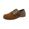 Sapatos rasos de couro legítimo com fivela, estilo Birkenstock feminino, nova coleção outono 2026, mocassins casuais de sola macia