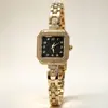 Pulseira de Pulso Feminina Quadrada Pequena Exquisita Estilo Retro Artístico Cruzada Leve Luxo Nicho Com Temperamento Relógio de Pulso a Quartzo