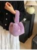 Bolsos de Peluche Transfronterizos para Mujer, Versátil Otoño e Invierno 2026 Nuevo Bolso Cruzado de Cadena de Nicho, Bolso de Cubo Peludo de Mano