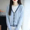 Colección Otoño 2026 Suéter Cardigan de Punto de Lana con Cuello en V para Mujer, Abrigo Delgado Falso de Dos Piezas Estilo Chanel para Mujer