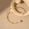 Pulsera Abierta de Cuero Plisado Geométricamente Retorcido con Estampado de Leopardo de Moda Transfronteriza Pulsera Retro Pulsera de Gama Alta Europea y Americana para Mujer