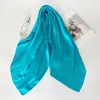 Pañuelo Cuadrado Pequeño de Color Sólido para Mujer 70*70 Liso Estilo Coreano Simple Versátil Primavera y Verano Profesional Banco Azafata Pañuelo Pequeño