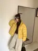 2026 Inverno Estilo Coreano Simples Versátil Gola Alta Patchwork Jaqueta Puffer de Penas Feminina Roupa Externa Curta Casual
