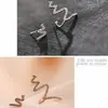 Brincos assimétricos distintivos s925 mulheres de prata Internet celebridade brincos elegantes simples pequeno 2019 novos brincos da moda