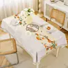 Toalha de mesa à venda quente em PU, à prova d'água e resistente a óleo, sem lavagem, na Europa Central, apresentando um design luxuoso e elegante com bordados em novo estilo chinês e formato quadrado