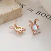 Aretes de Luna de Conejo para Mujer Plata de Ley 925 2022 Nuevo Diseño de Nicho Sentido de Diseño Clavo de Hélice Auricular Joyería de Oreja Elegante para Instagram