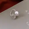 Anel Largo Vintage de Diamante Usado Estilo Palácio Retrô Anel para Dedo Indicador Luxo Acessível Joias de Alto Padrão Atacado para Mulheres