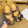 2026 Nuevos Zuecos Lindos de Bebé Llorando Dopamina Accesorios DIY Decoraciones de Dibujos Animados Charms Versátiles para Zapatos Gama Alta