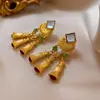 Pendientes Vintage de Segunda Mano Aguja de Plata Plisado Corazón Rojo Pendientes de Metal Pendientes Personalizados Retro Fabricante Venta al por Mayor