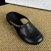 Meias Pantufas Francesas Retrô em Couro Macio para Mulheres, Novo Estilo de Verão 2026, Sandálias Versáteis Planas com Solado Macio para Uso Externo para Mulheres