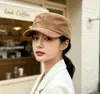 Sombrero ecuestre de ala corta, estilo retro, de gamuza de alta gama y copa plana, perfecto para otoño e invierno, con una textura genial, versátil para el estilo urbano.