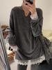 Design Sense Lace Stitching V-neck Sweater Feminino Inverno Lixamento Engrossado Solto Base Camisa Comprimento Médio Sweater Trendy