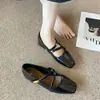Sapatos Mary Jane quadrados retrô, nova coleção outono 2026, sapatilhas versáteis de bico fino, sapatos femininos elegantes estilo francês retrô