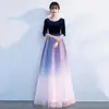 Novo Vestido de Veludo para Performance Coral Feminino, Vestido Longo para Adultos, Estudantes, Meia-Idade e Idosos, Vestido de Performance para Recitação em Competição