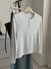 Camiseta de Manga Larga con Botones a Presión, Cuello Redondo Bajo, Felpa Cepillada Otoño/Invierno para Mujer, Nuevo Estilo 2026, Gruesa, Cálida, Versátil, Adelgazante, Camiseta Base